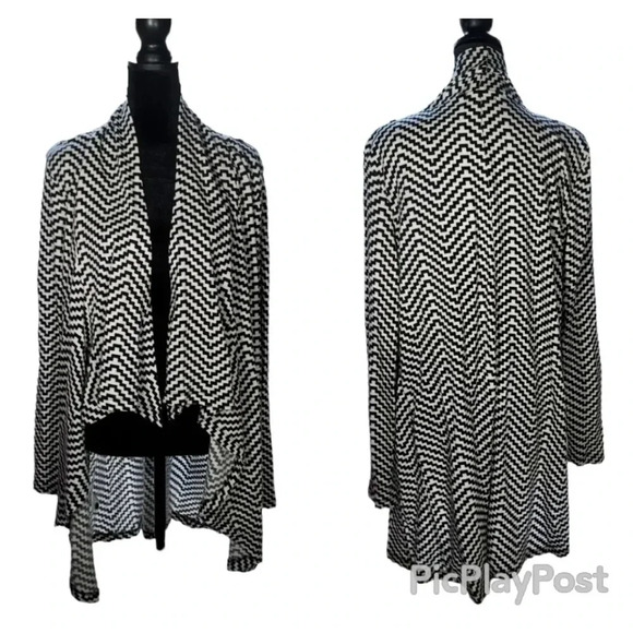 The Limited Chevron Convertible Cardigan Wrap/ Black & Ivory XL - Picture 1 of 11